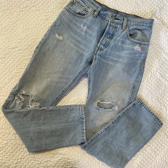 Levi’s 501 Jeans - distressed - Picture 3 of 8